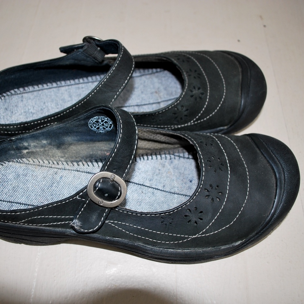 Keen Black Mary Jeans